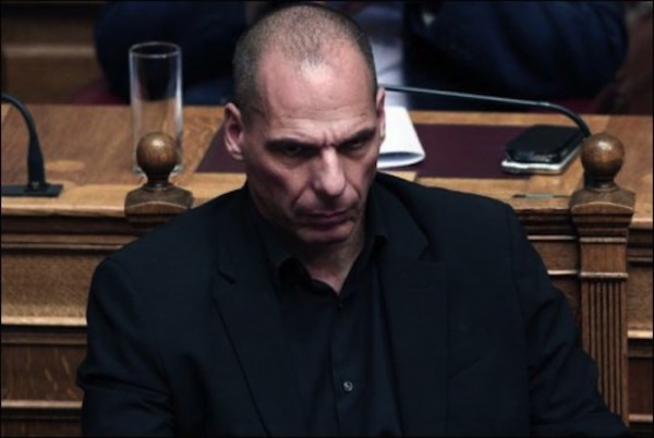 8. Yanis Varoufakis 9 juin 15.jpg