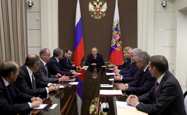 4. Meeting Kremlin jpg.jpg