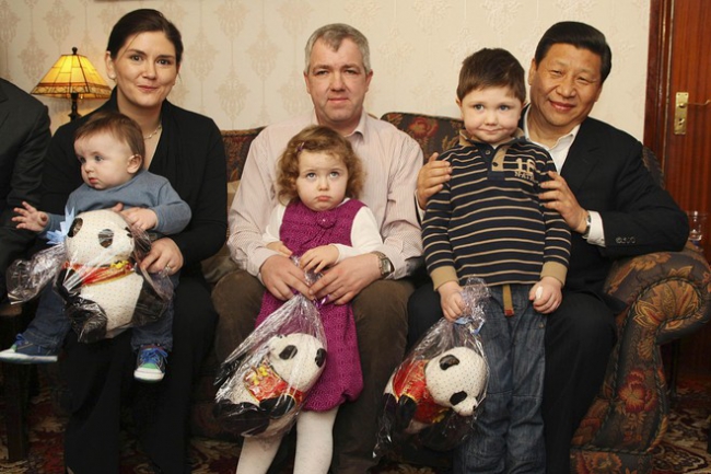 19. Farm Life. Xi Jinping with the Lynch Family Shannon.jpg