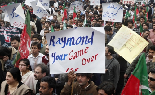 Pakistan-Protesters-Raymond.jpg