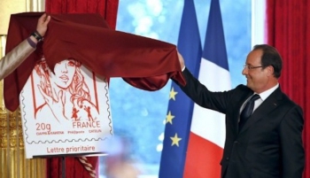 14. Marianne Hollande.jpg