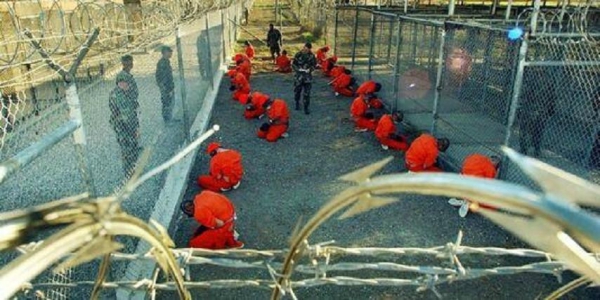 32 bis. Guantanamo.JPG