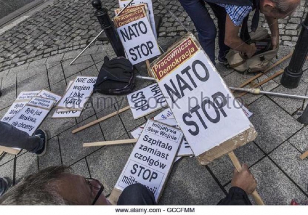 20 bis. warsaw-mazovia-poland-9th-july-2016-anti-nato-banners-in-a-demonstration-gccfmm.jpg