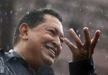 Chavez réélu -RTR38T4V.jpg