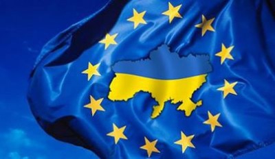 2. Drapeau Ukraine-UE-.jpg