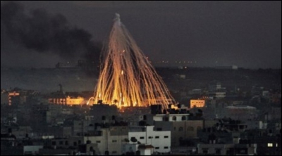 45. Phosphore blanc sur Gaza.jpg