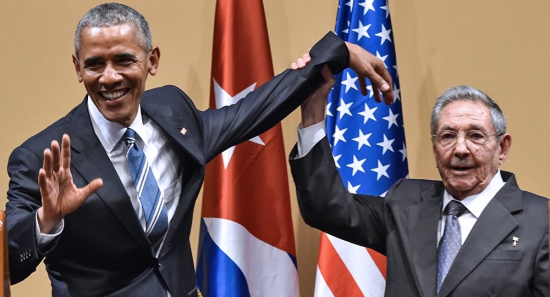 17. Raul - Obama bras.jpg
